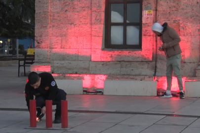 Bursalılara iftar ve sahuru ses bombası ile haber veriyorlar