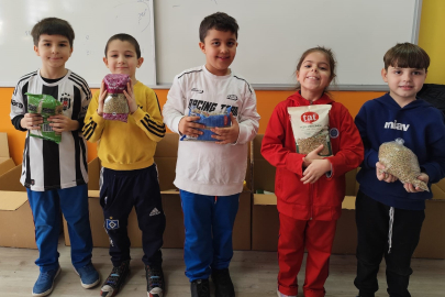 Minik ellerin büyük yüreği