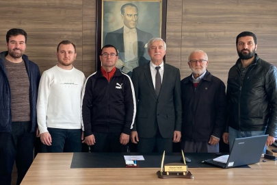 İHH’dan İlçe Milli Eğitim’e Ziyaret