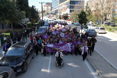 Nilüfer’de kadınlar tek ses oldu: “Eşitlik Ses İster Biz Buradayız”