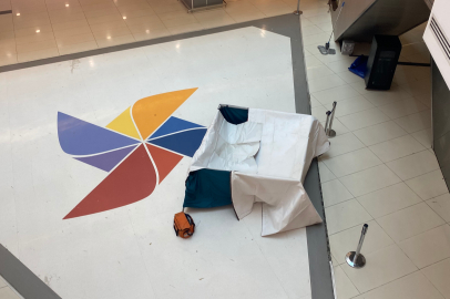 Bursa'da AVM'de esrarengiz ölüm