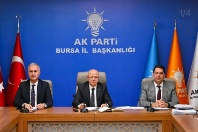Yenişehir Belediye Başkanı Özel, Bursa Meclis Toplantısı Öncesi Grup Toplantısı Yaptı