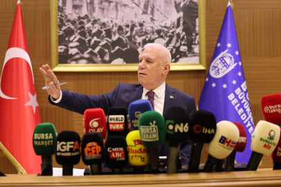 Bursa Büyükşehir Belediye Başkanı Bozbey: "20 senedir yapılmamış hizmetleri yapıyoruz"