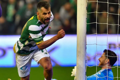 Matlı Stadyumu'nda Timsah Gecesi: Bursaspor 2 - G. Gebzespor 0