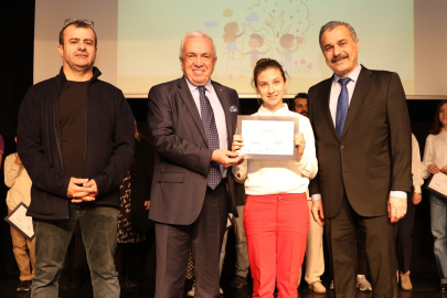 Nilüfer’in hikayesi çocukların fırçasında hayat buldu