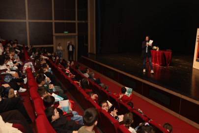 Minikler, "Kızıl Kaptan" ile hayal yolculuğuna çıktı