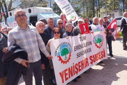 Yenişehirli emekliler Bursa mitinginde