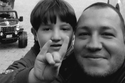 Evladını Saldırıda Kaybeden Babanın Acı Vedası