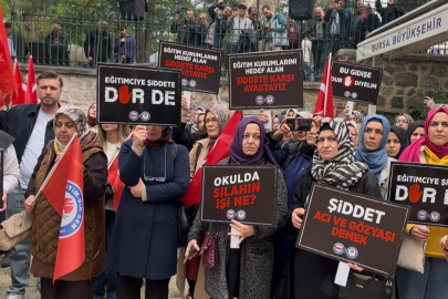 Ayla öğretmen ve 8 öğrenci için Bursa'da gıyabi cenaze namazı kılındı