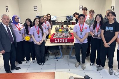 Uluslararası arenada Bursa'yı temsil eden okul 2'inci oldu