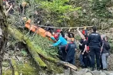 Balık tuttuğu derede kalp krizi geçirip öldü