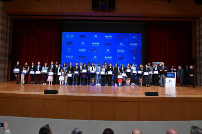 BUÜ’lü akademisyene "Bilim Akademisi 2026" ödülü