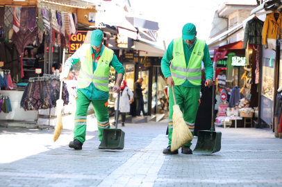 Bursa'nın dünyaca ünlü tarihi alanlarına özel temizlik ekibi