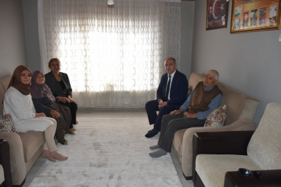 Yenişehir Kaymakamı Ümit Altay’dan Şehit Annelerine Anlamlı Ziyaret