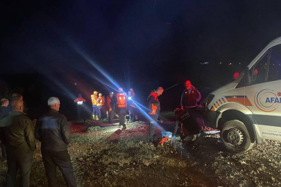 Dere yatağında su seviyesi artınca 4 kişi mahsur kaldı