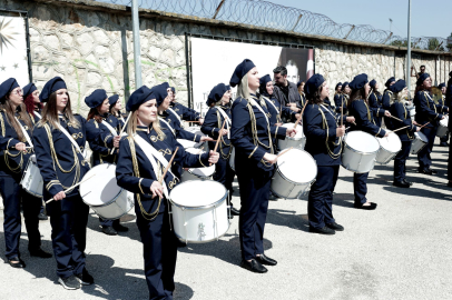Yenişehir sokakları marşlarla çınladı