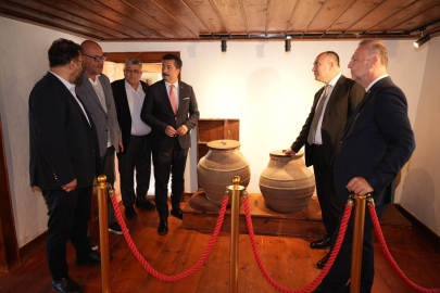 Şemaki Evi’nde inceleme
