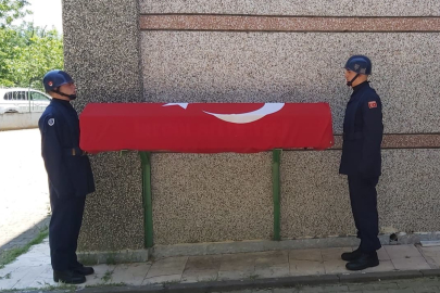 Kıbrıs gazisi, son yolculuğuna uğurlandı