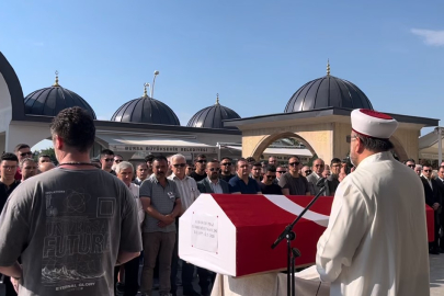 Duruşmada kalp krizi geçirerek hayatını kaybeden Cumhuriyet Savcısı son yolculuğuna uğurlandı