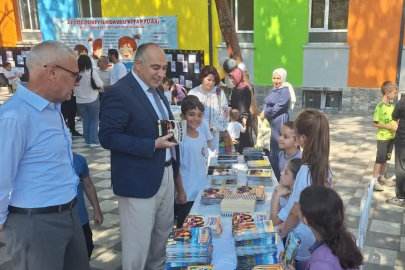 ‘OKUMA YAZMA KÜLTÜRÜ KÜÇÜK  YAŞLARDA KAZANDIRILMALI’