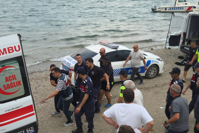 İznik Gölü'nde kaybolan 2 gencin cansız bedenine ulaşıldı