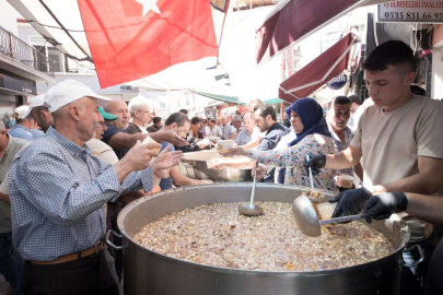 Aşure kazanları birlik için kaynayacak