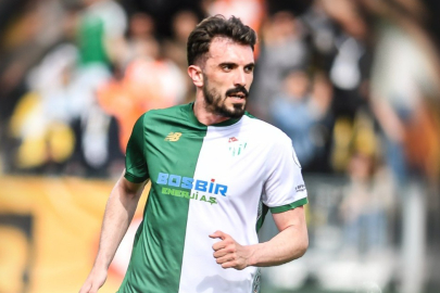 Bursaspor, Hakkı Türker ile yolarını ayırdı