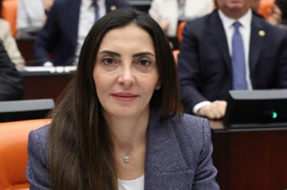 Bursa’da Şeftali Üreticisinin Fiyat İsyanı: Maliyet Arttı, Fiyat 20-25 TL’ye Düştü