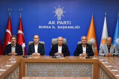 Mehmet İleri, Yenişehirli muhtarlarla AK Parti Bursa İl Başkanlığı’nda