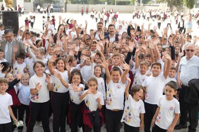 Akçeşme İlkokulu’na yeni voleybol sahası