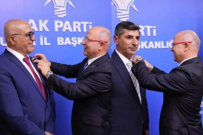 BELEDİYE MECLİS ÜYELERİ İLETMİŞ VE EDE, AK PARTİ’YE KATILDI
