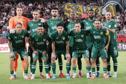 Bursaspor’dan taraftarına mesaj: “Özledik, evimizdeyiz!”