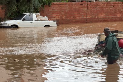 İznik’te sel felaketi: Evler, tarım arazileri ve sebze hali sular altında kaldı