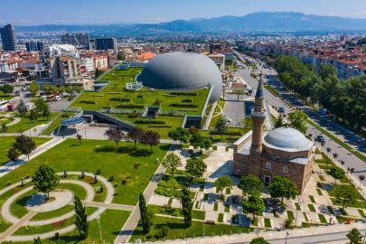 Panorama 1326 Bursa Fetih Müzesi'ne ziyaretçi akını: 3 milyon 886 bin kişi tarihi yolculuğa çıktı