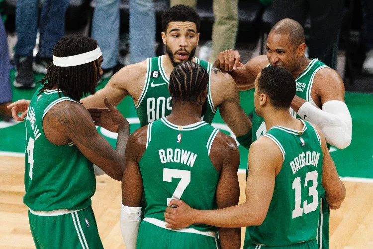 Boston Celtics, konferans finaline yükseldi