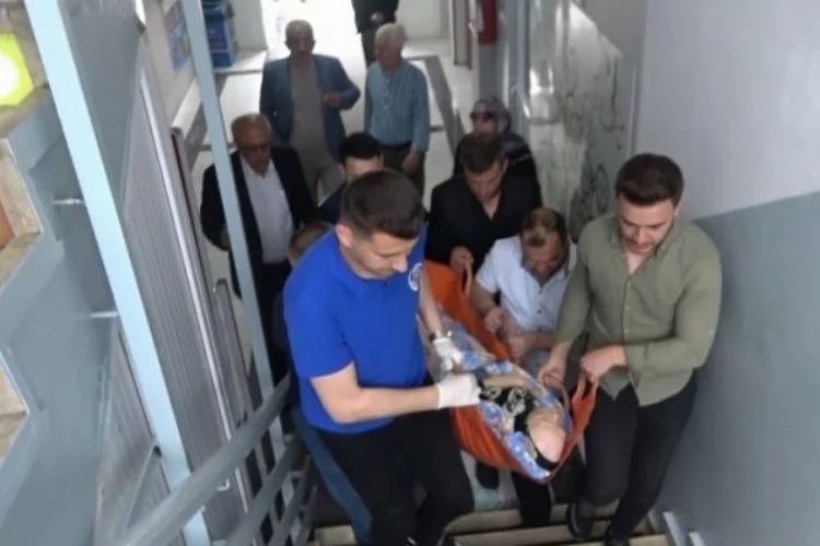 Bursa Büyükşehir, 700 hastaya sandık desteği sağladı