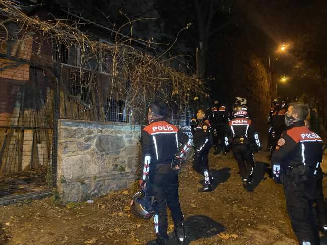 Bursa'da yunus timlerinden nefes kesen operasyon