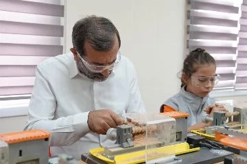 Bursa'nın o belediyesi tasarım, mühendislik ve sanat kursları ile çocukların geleceğine yön veriyor