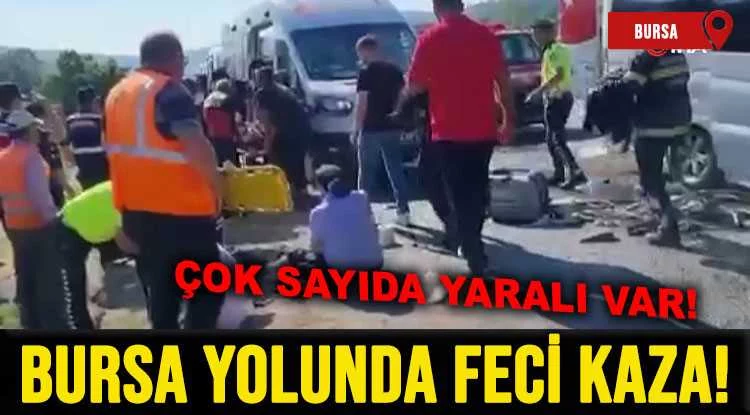 Bursa yolunda feci kaza: 16 yaralı