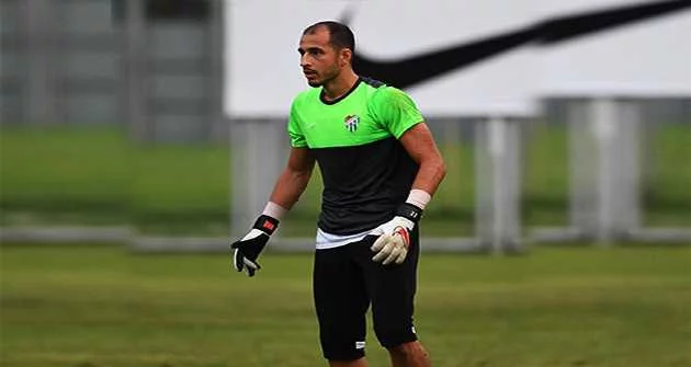 Erhan Erentürk 16 maçta 26 gol yedi