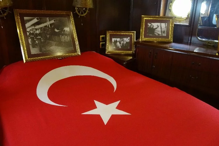 Atatürk'ün gezi teknesi, 'M/G Acar' Çanakkale Deniz Müzesinde, müze olarak sergileniyor