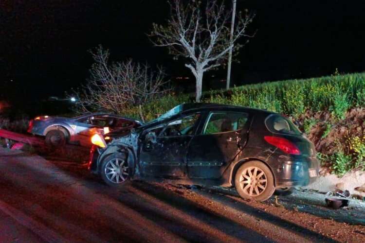 Gaziantep-Kilis karayolunda zincirleme trafik kazası: 1'i polis 2 ölü, 4 yaralı