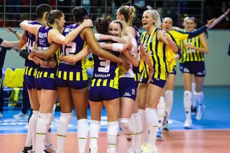 Fenerbahçe Opet, CEV Şampiyonlar Ligi çeyrek final'inde