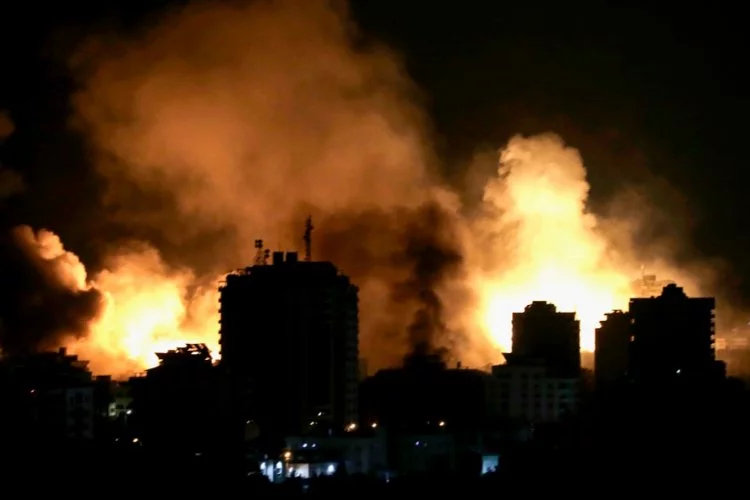 İsrail'in Gazze Şeridi saldırılarında 40 Filistinli hayatını kaybetti