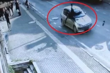 Otomobilin çarptığı adam metrelerce savruldu