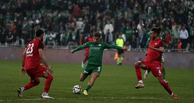 Spor Toto 1. Lig: Bursaspor: 2 - Ankara Keçiörengücü: 0