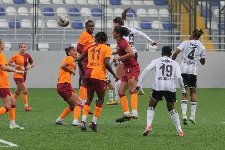 Turkcell Kadın Futbol Süper Ligi: Beşiktaş: 2 - Galatasaray: 0