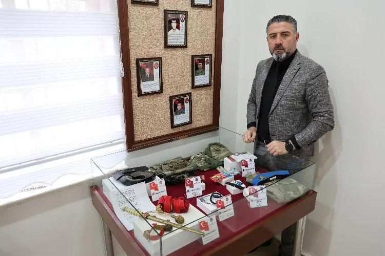 Türkiye'nin ilk Şehitler Müzesi'nde kahramanların eşyaları sergileniyor
